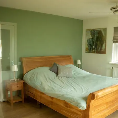 Rosa Bed & Breakfast *